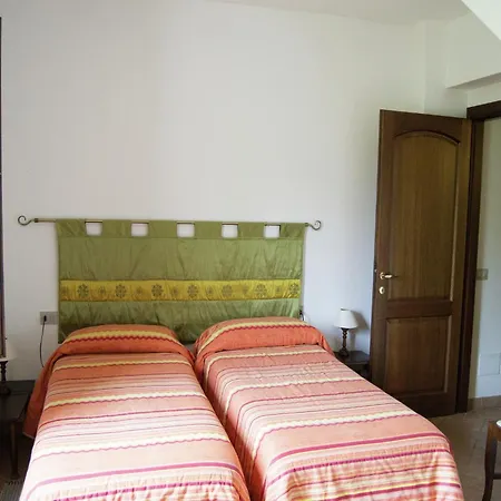 Vakantiehuis Mansion In With Pool & Terrace Citerna