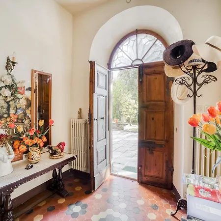 Mansion In With Pool & Terrace Vakantiehuis *