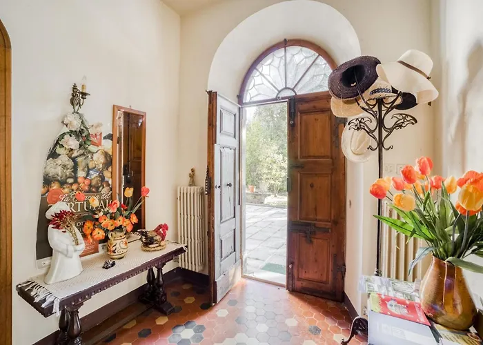 Mansion In With Pool & Terrace 度假居 *